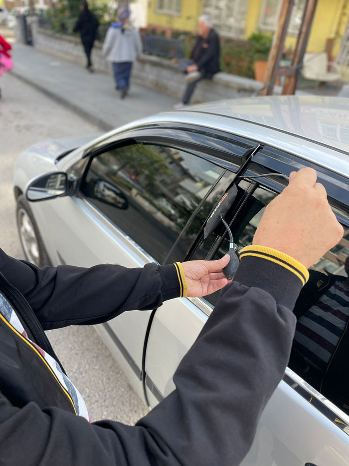 Boyabat Oto Kilitçisi